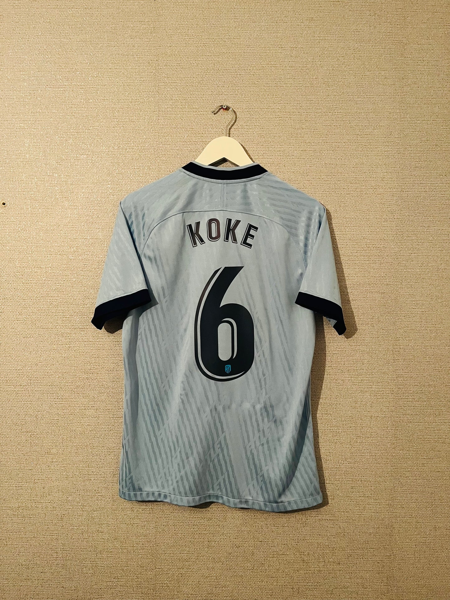 Atletico Madrid third football shirt 2019/20 Koke Medium