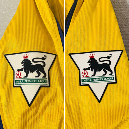 Arsenal away football shirt 1999/2001 Bergkamp XL