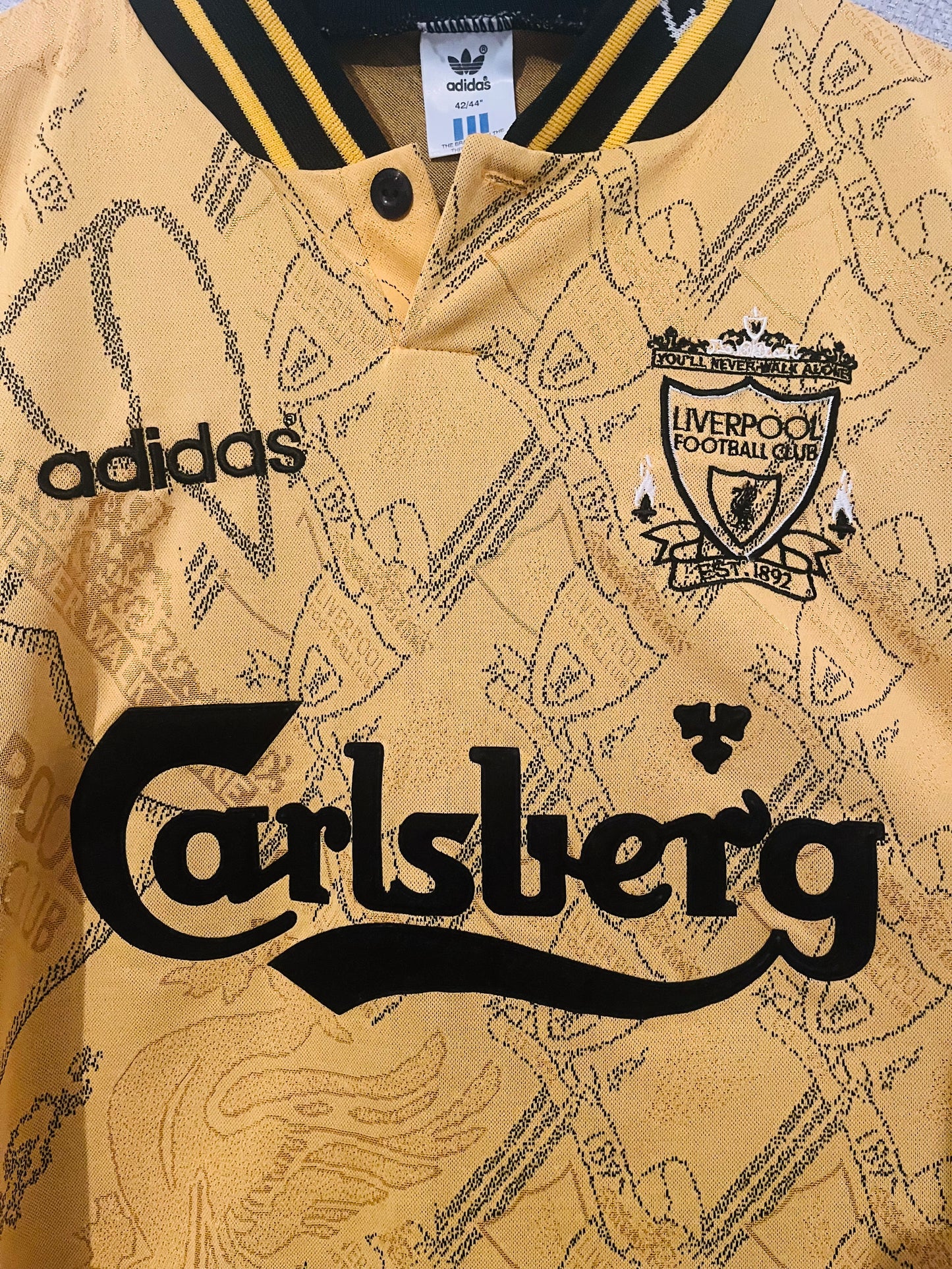 Liverpool third football shirt 1993/95 Fowler Large