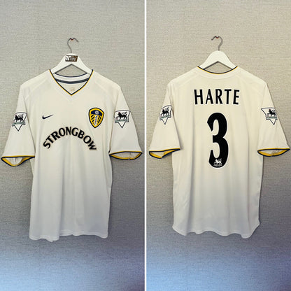 Leeds United home football shirt
2000/02 Harte Medium