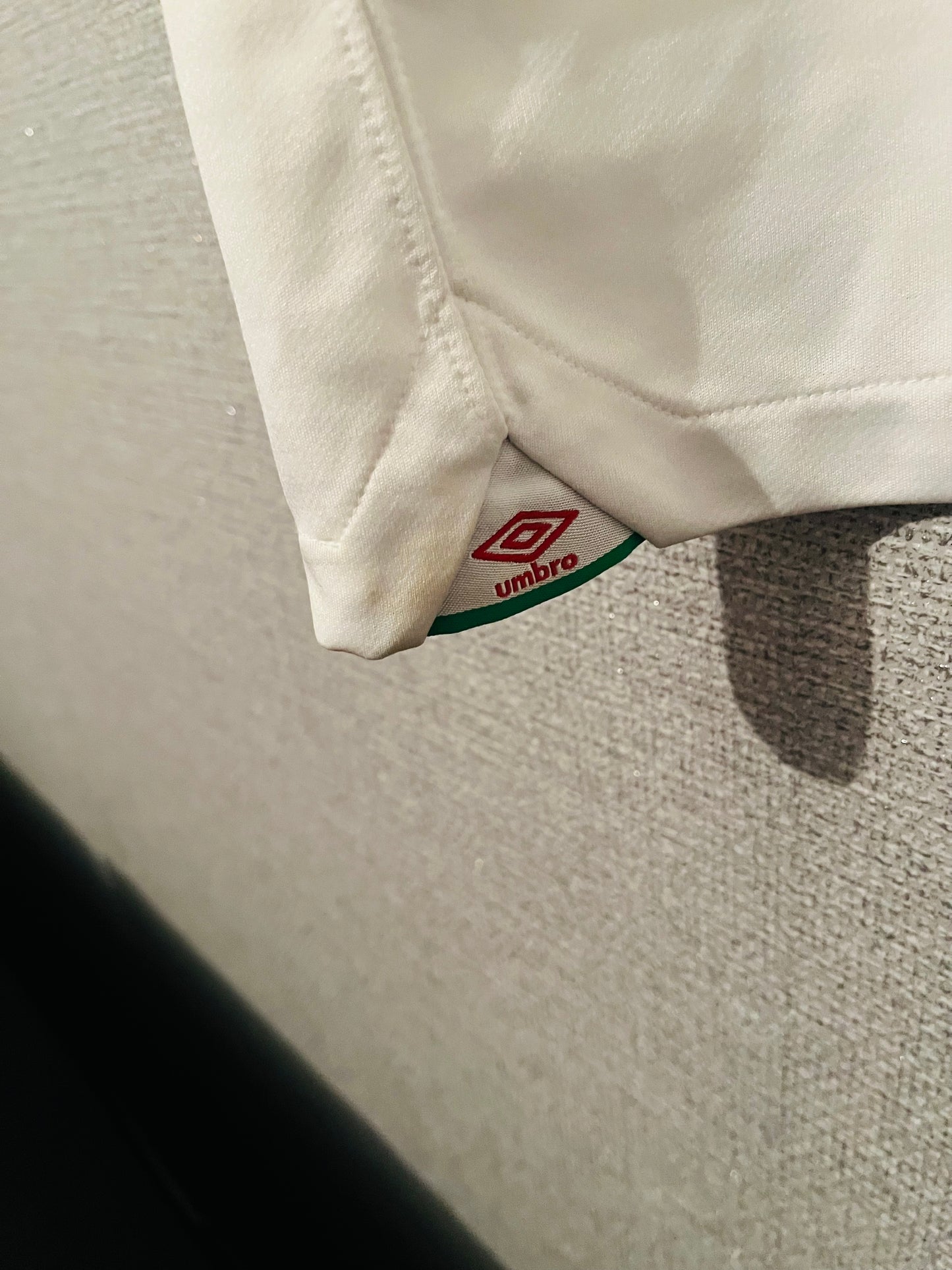 Wales away football shirt
2010/11 Bale XL