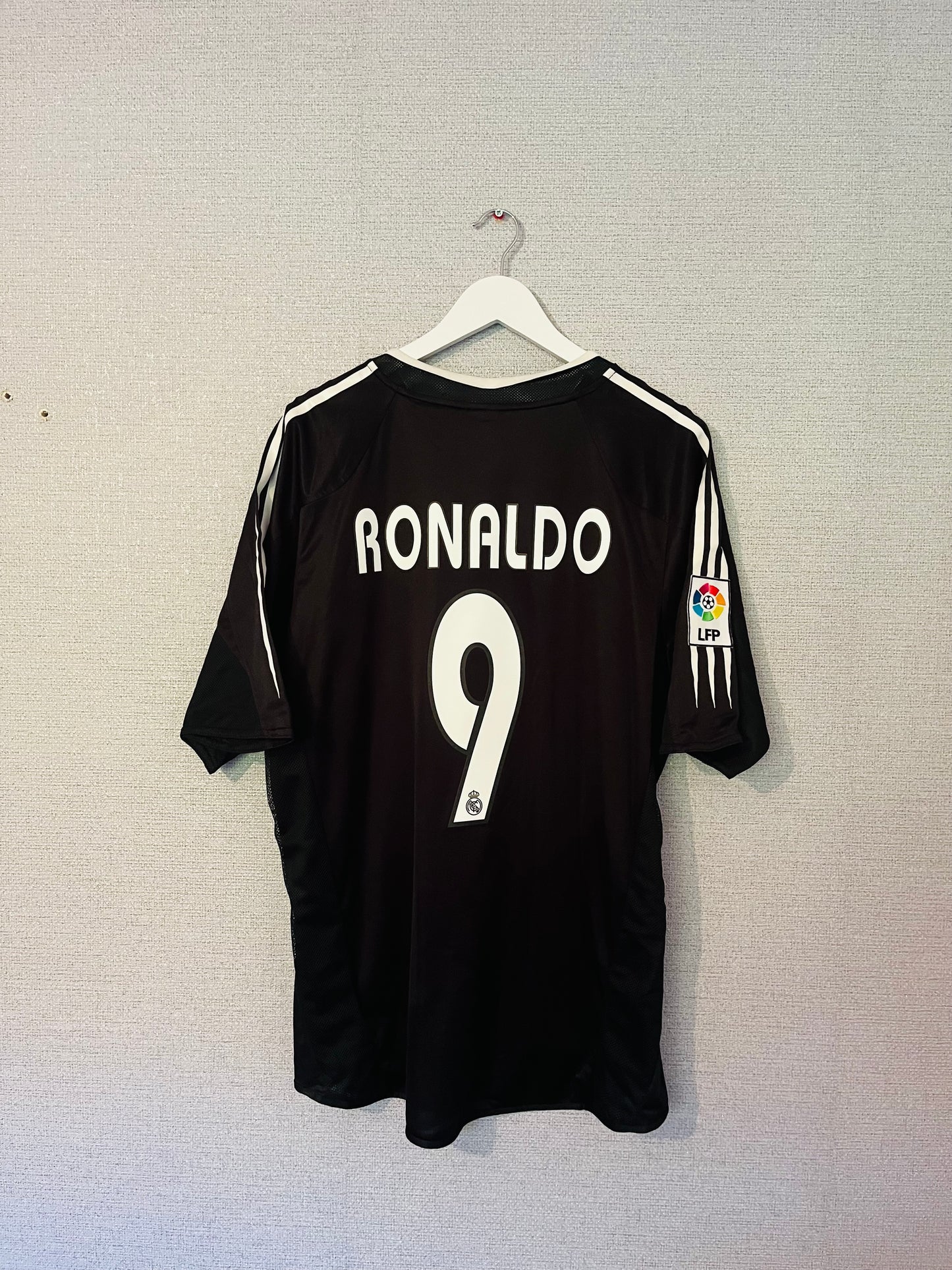 Real Madrid away football shirt 2004/05 R9 XL