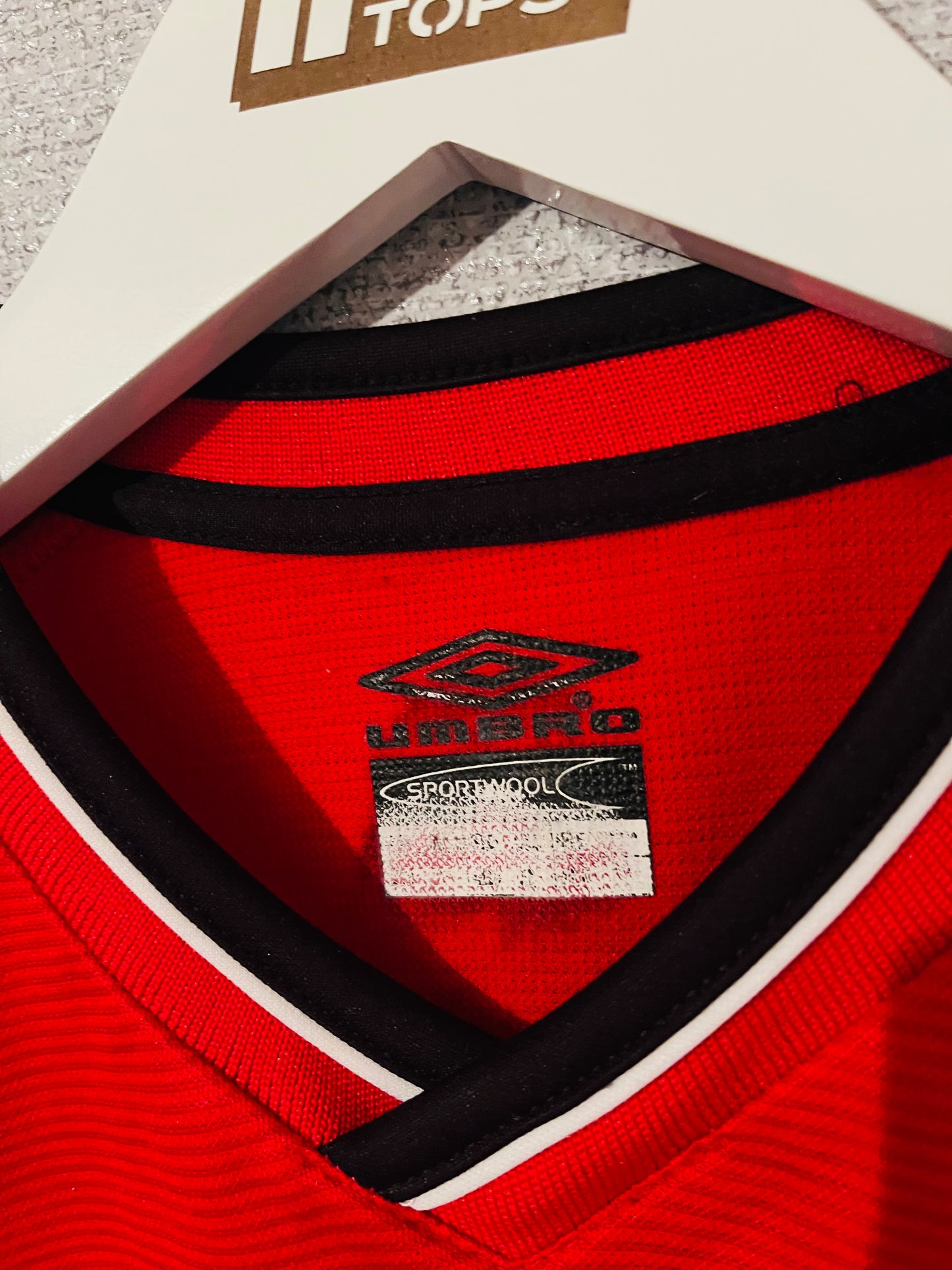 Manchester United home football shirt 2000/02 Beckham Small