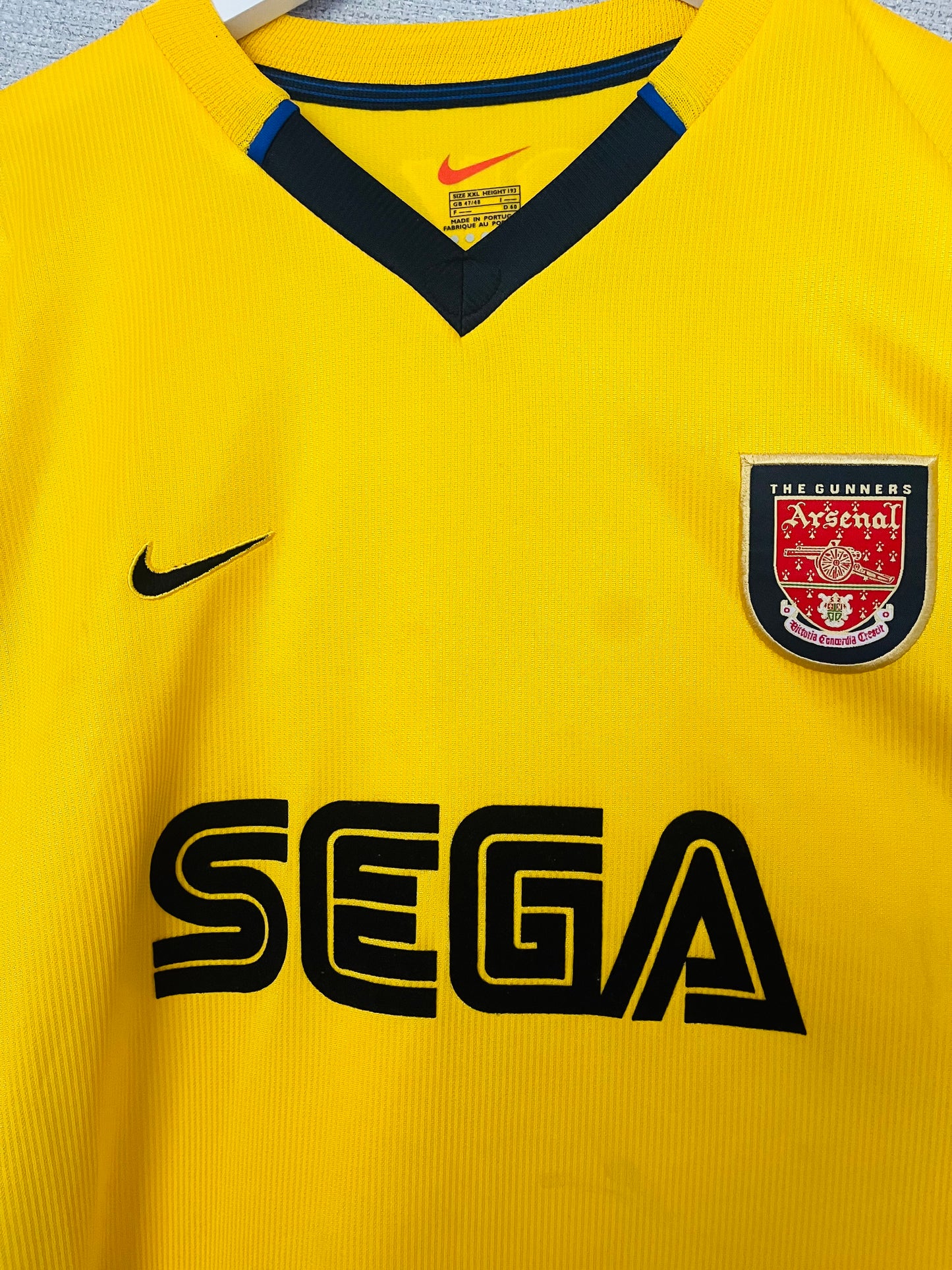 Arsenal away football shirt 1999/2001 Bergkamp XXL