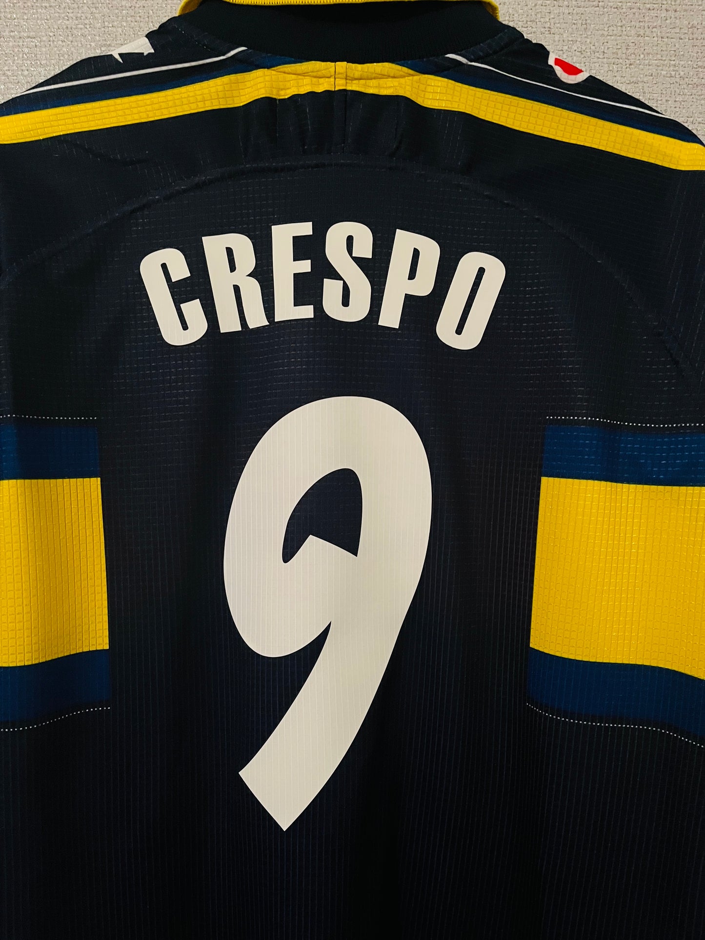 Parma away football shirt 1999/2000 Crespo Large