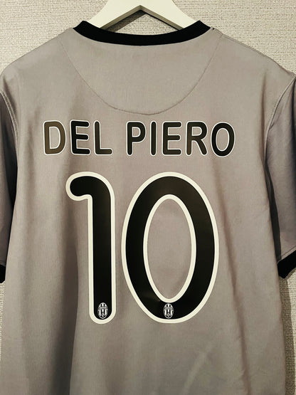 Juventus away football shirt 2009/11 Del Piero Large