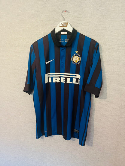 Inter Milan home football shirt
2011/12 Forlan Medium