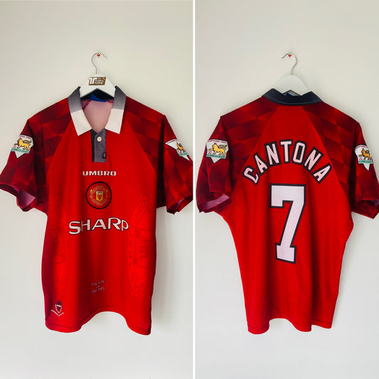 Manchester United home football shirt 1996/97 Cantona Medium