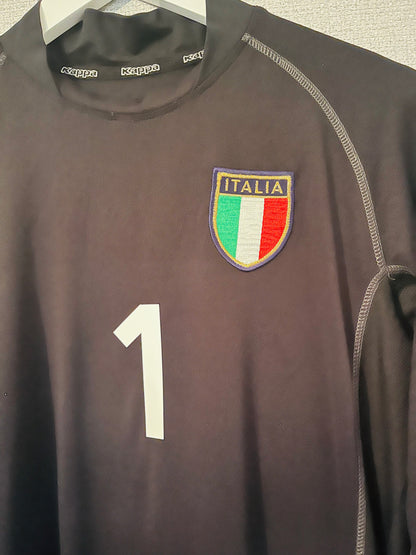 Italy goalkeeper football shirt     W/C 2002 Buffon Large