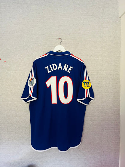 France home football shirt
Euro 2000 Zidane XL