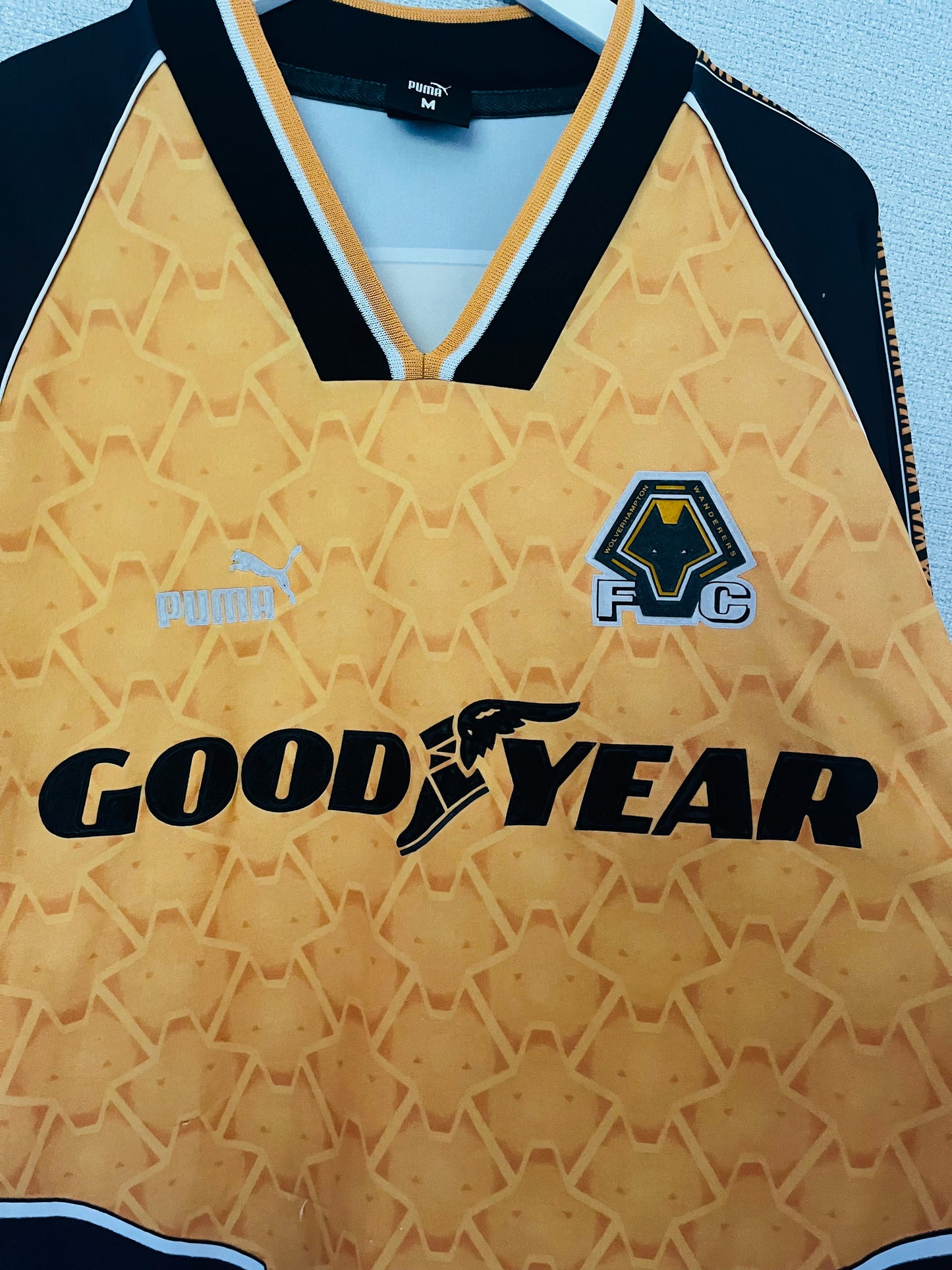 Wolverhampton Wanderers home football shirt 1996/98 Large