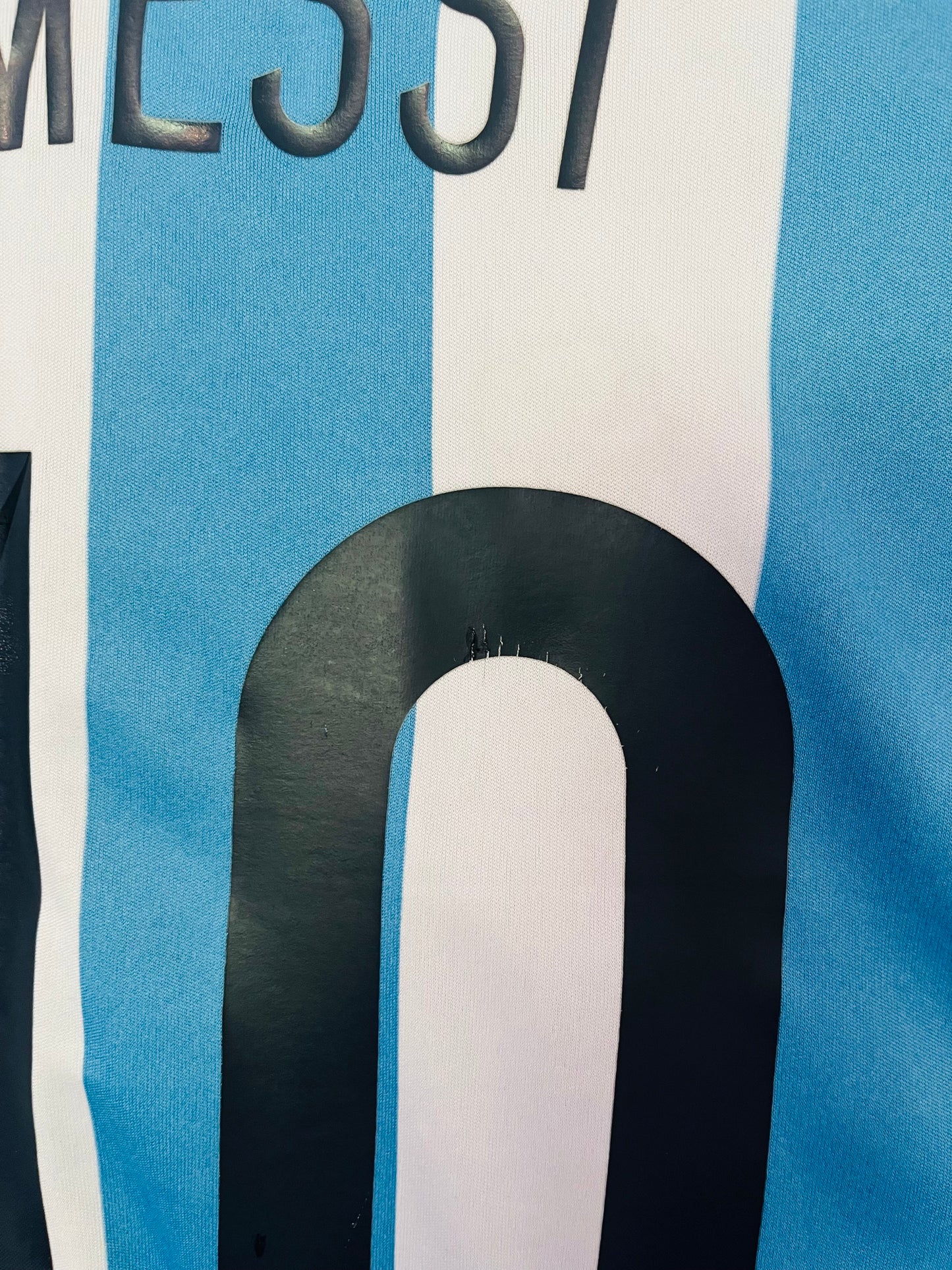 Argentina home football shirt     W/C 2014 Messi Medium