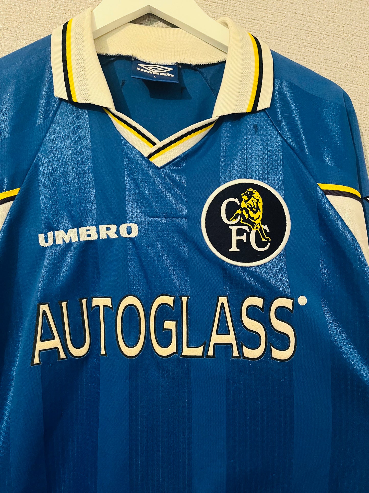 Chelsea home football shirt
1997/99 Vialli Large