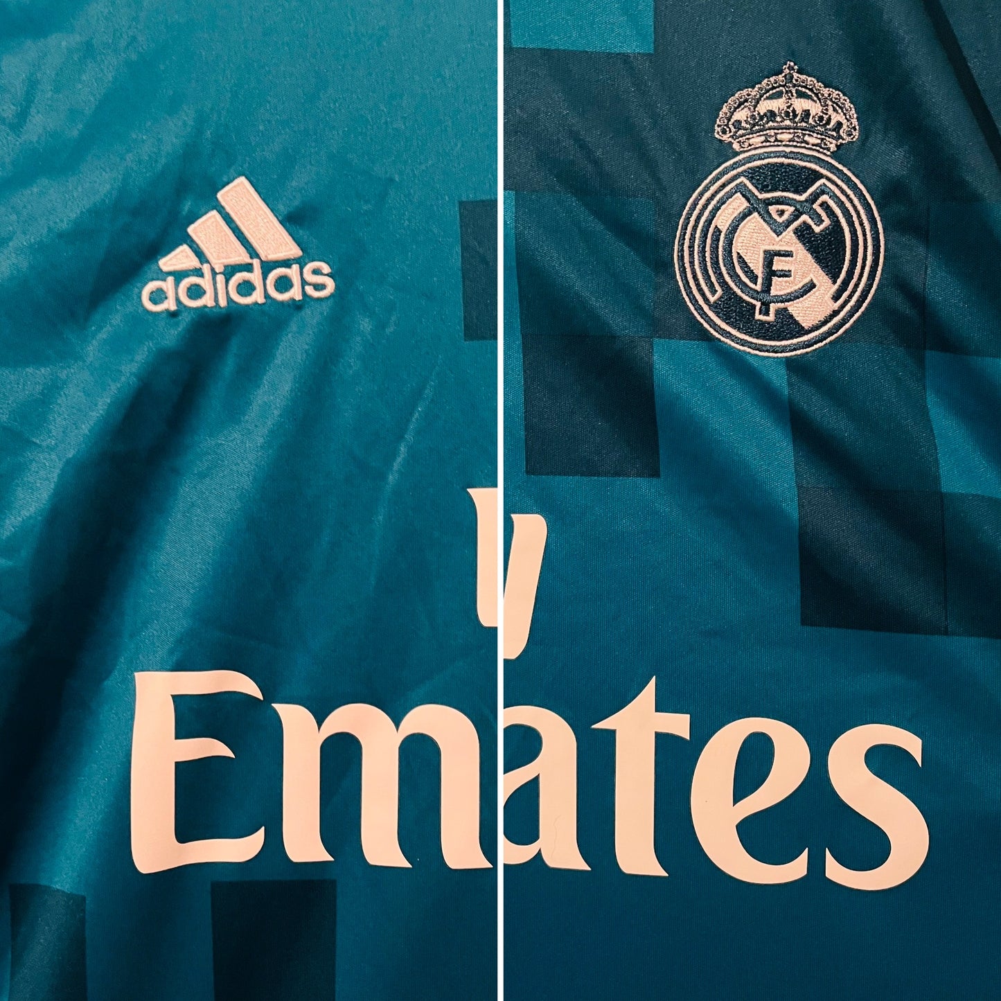 Real Madrid third football shirt 2017/18 CR7 Medium