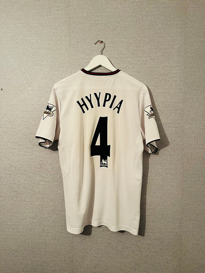 Liverpool away football shirt
2003/05 Hyypia Medium