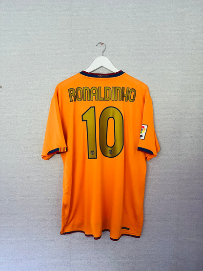 Barcelona away football shirt 2006/08 Ronaldinho XL
