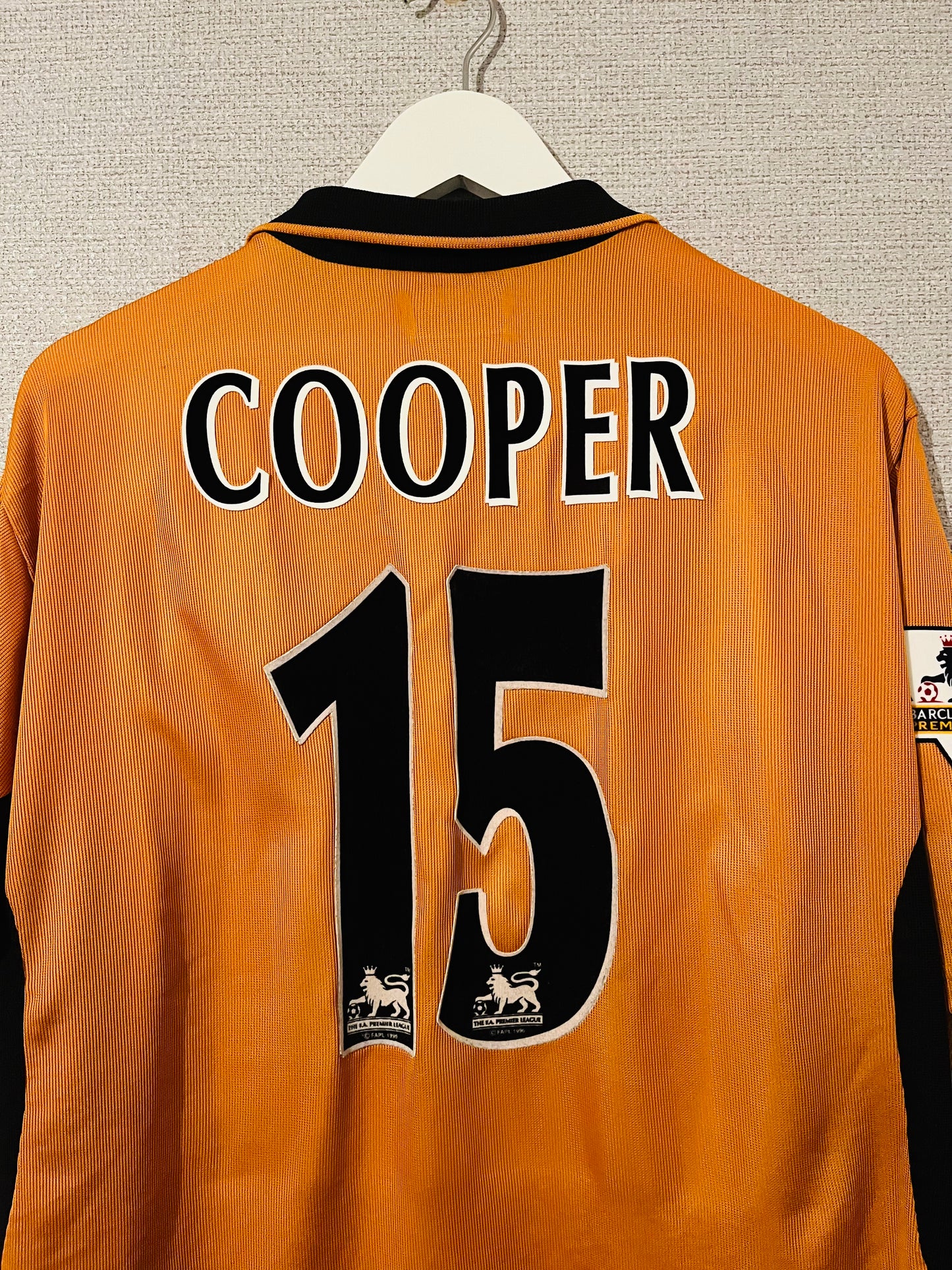 Wolverhampton Wanderers home football shirt 2003/04 Cooper Large