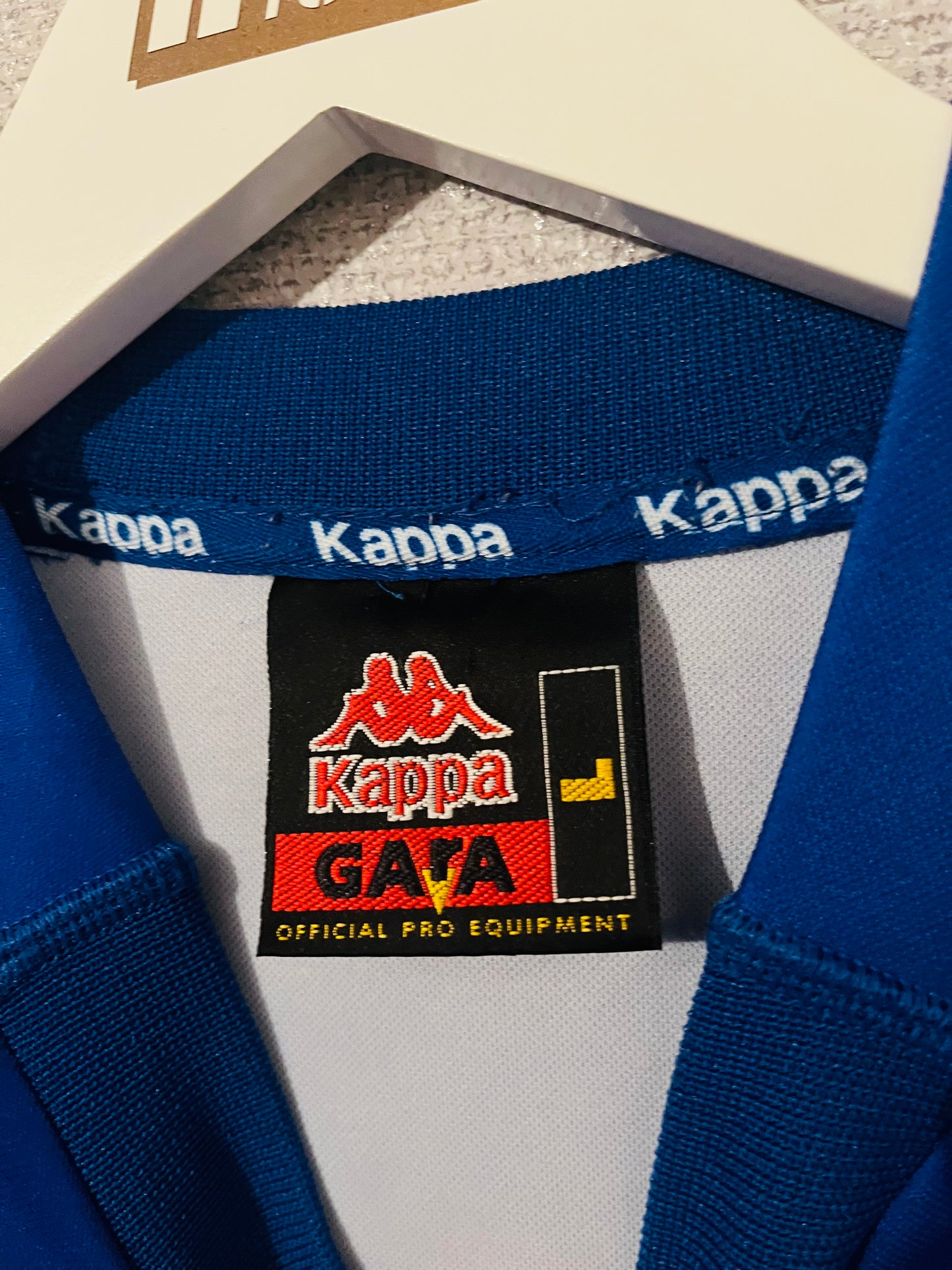 Italy home football shirt 1999/2000 Large