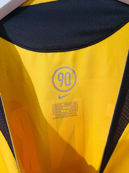 Arsenal away football shirt
2005/06 Henry XL