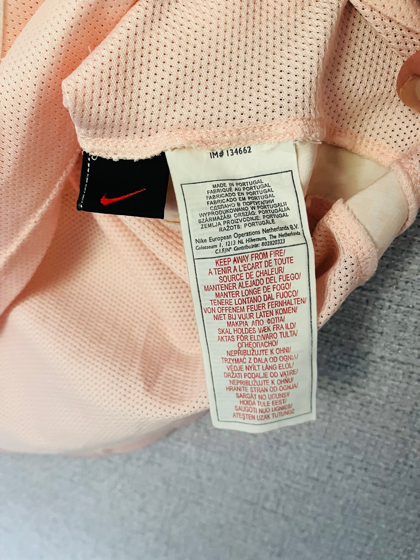 Juventus away football shirt 2003/04 Zambrotta Medium