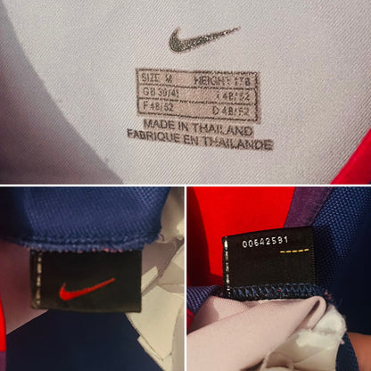 Barcelona home football shirt 2002/04 Xavi Medium