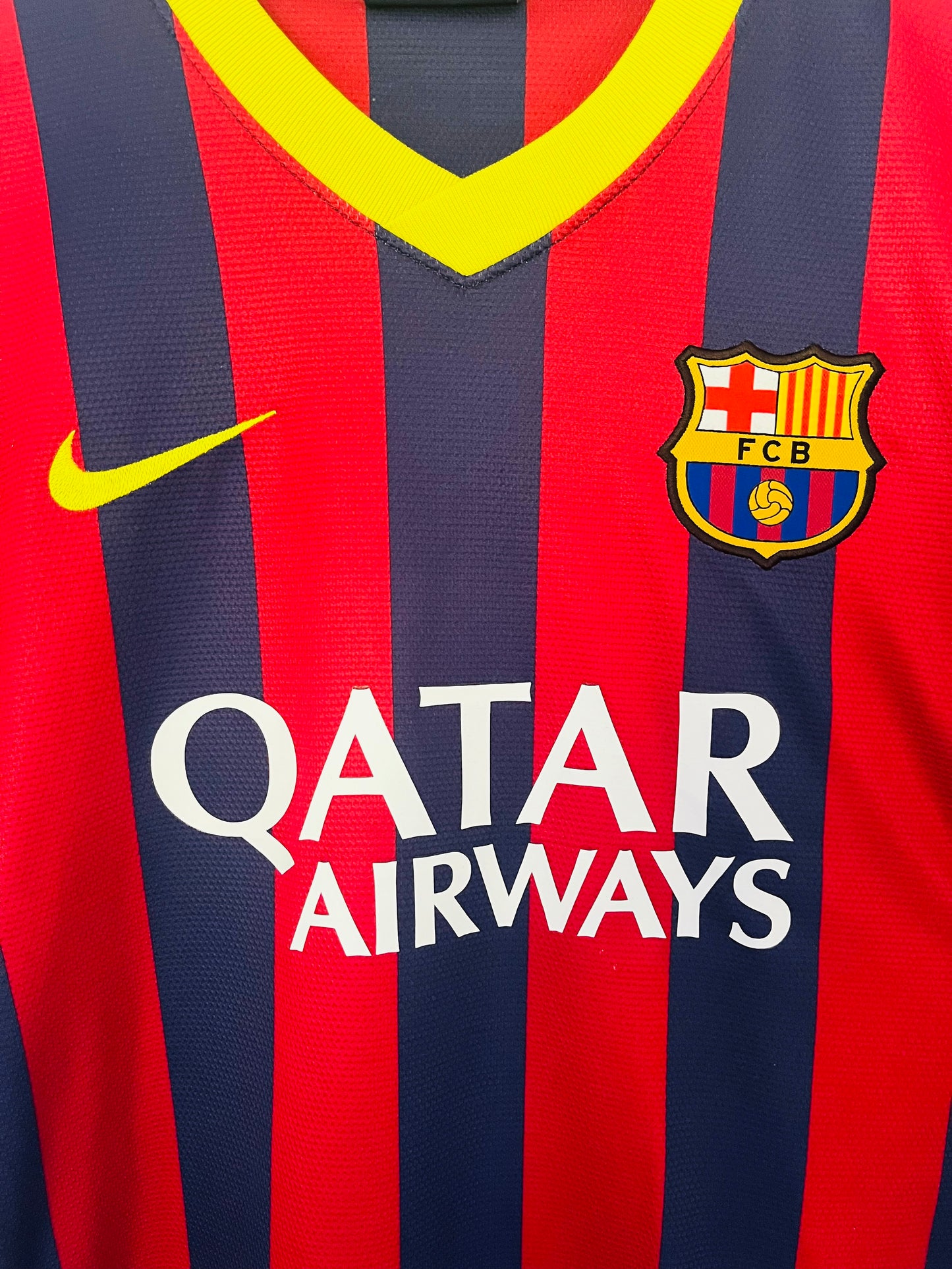Barcelona home football shirt 2013/14 Messi Medium