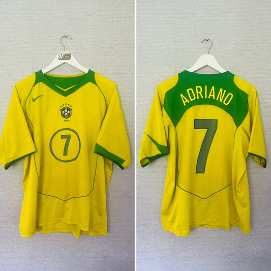 Brazil home football shirt
2004/06 Adriano Large