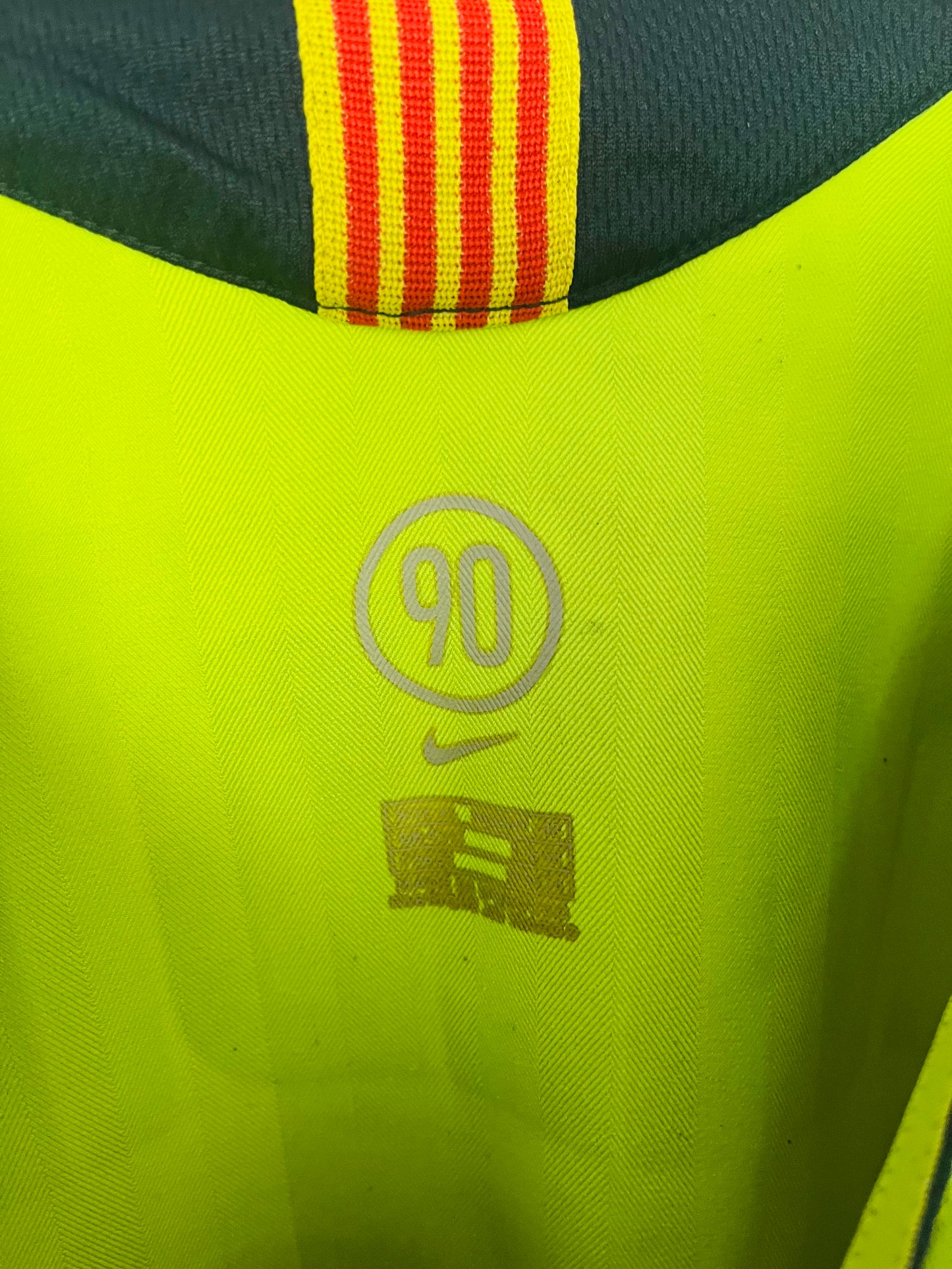 Barcelona third football shirt 2006/07 Ronaldinho XL