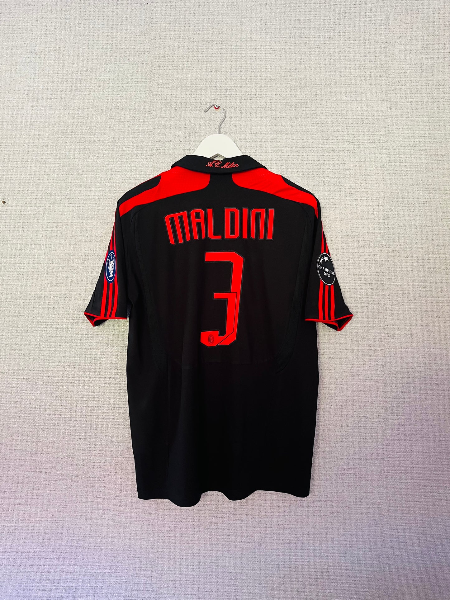 AC Milan third football shirt 2007/08 Maldini Medium