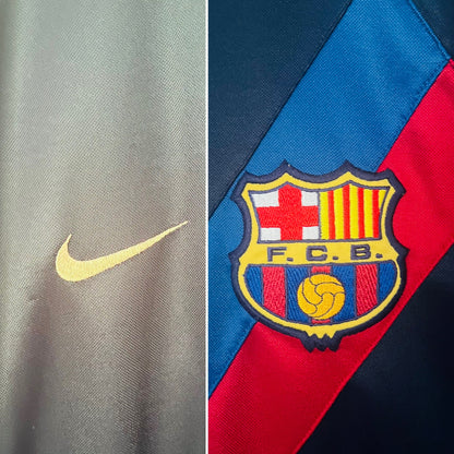 Barcelona away football shirt 2003/04 Ronaldinho XL