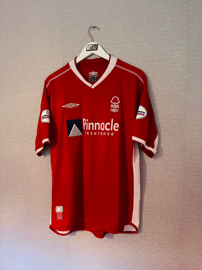 Nottingham Forest home football shirt 2002/03 Walker Large