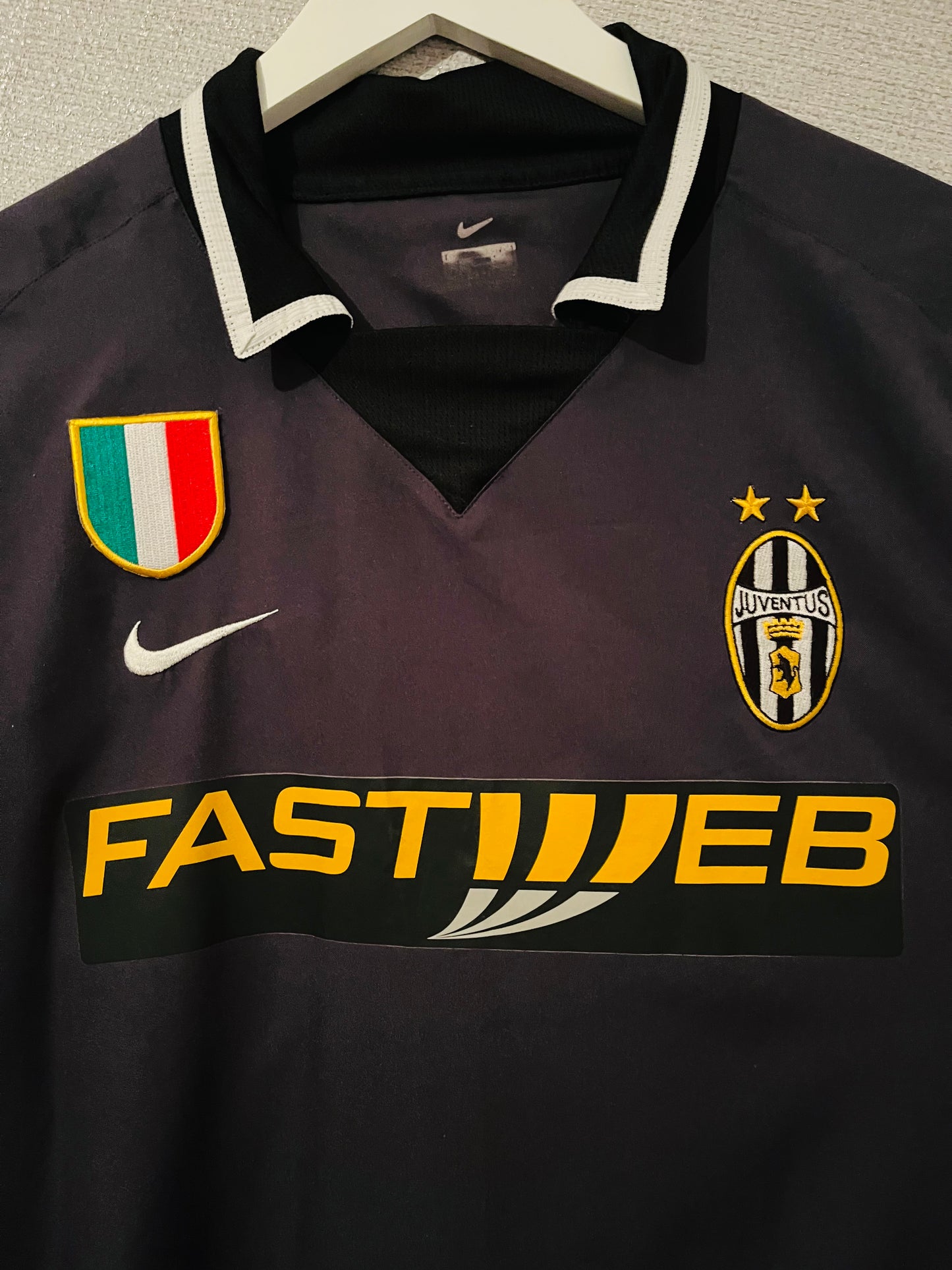 Juventus third football shirt 2003/04 Trezeguet Medium