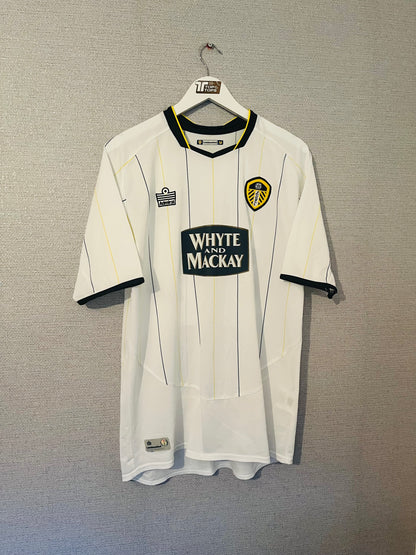 Leeds United home football shirt 2005/06 Beckford Medium