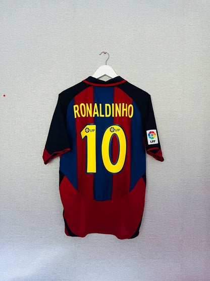 Barcelona home football shirt 2003/04 Ronaldinho Medium