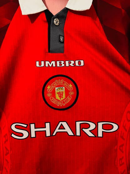 Manchester United home football shirt 1996/97 Cantona Medium