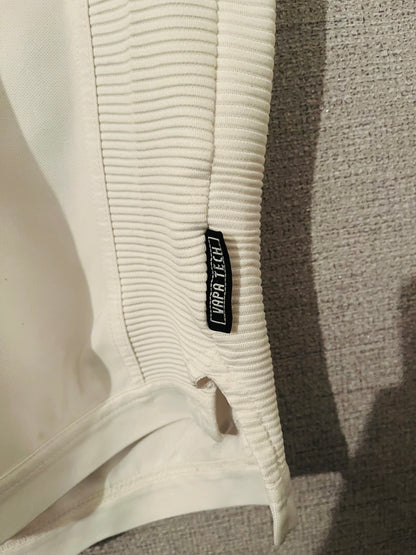 England home football shirt 1999/2000 Beckham Large