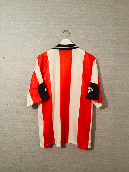 Stoke City home football shirt
1992/93 Large