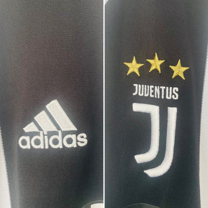 Juventus home football shirt 2018/19 CR7 XXL