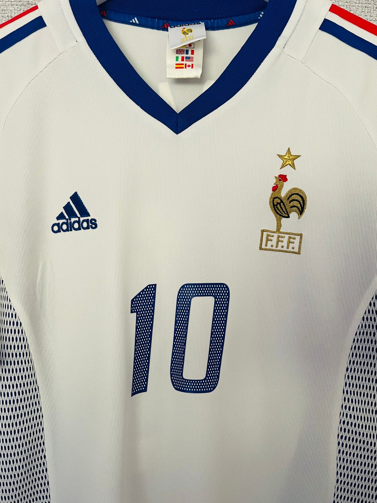 France away football shirt          W/C 2002 Zidane Large