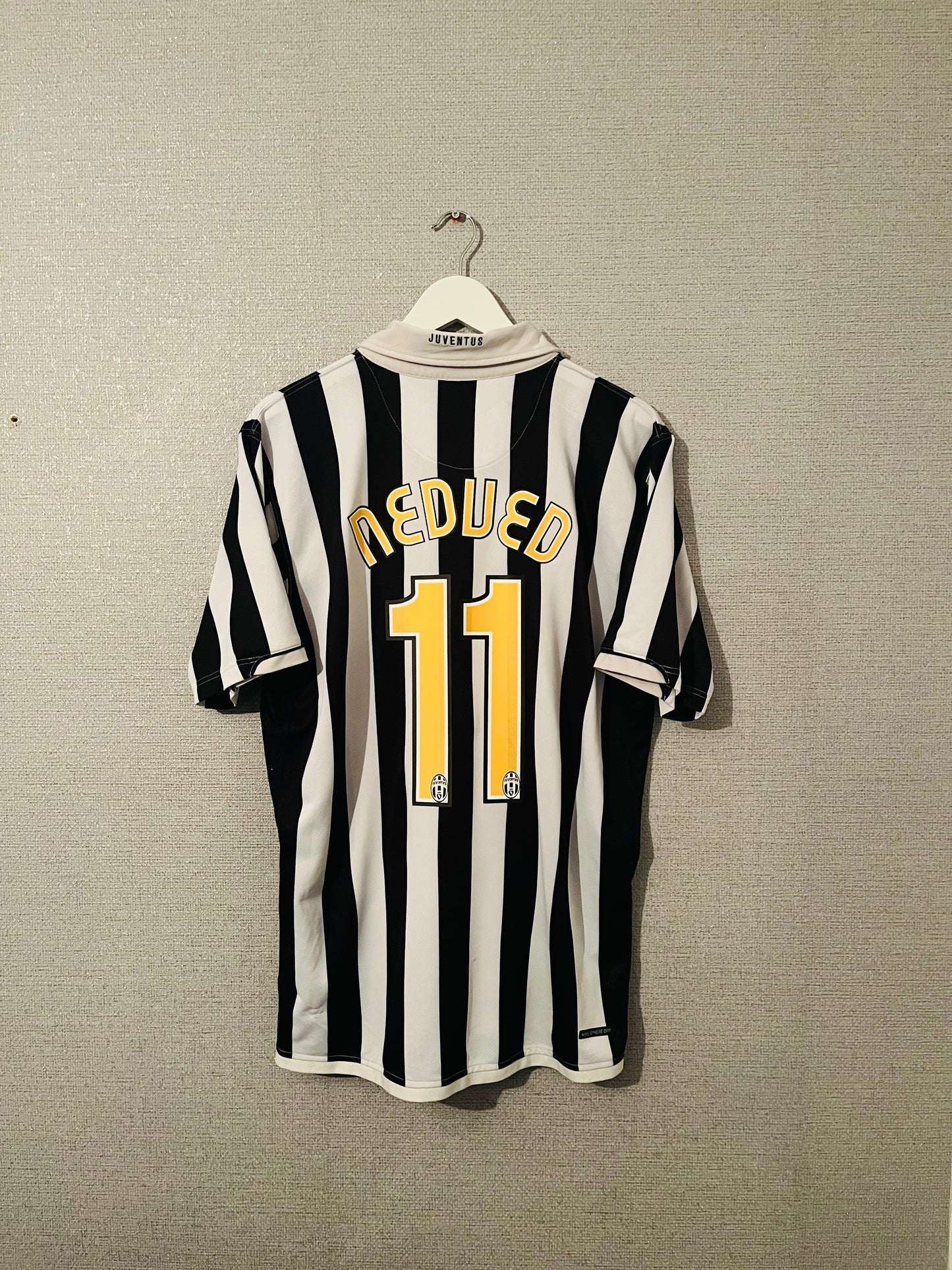 Juventus home football shirt 2006/07 Nedved Large