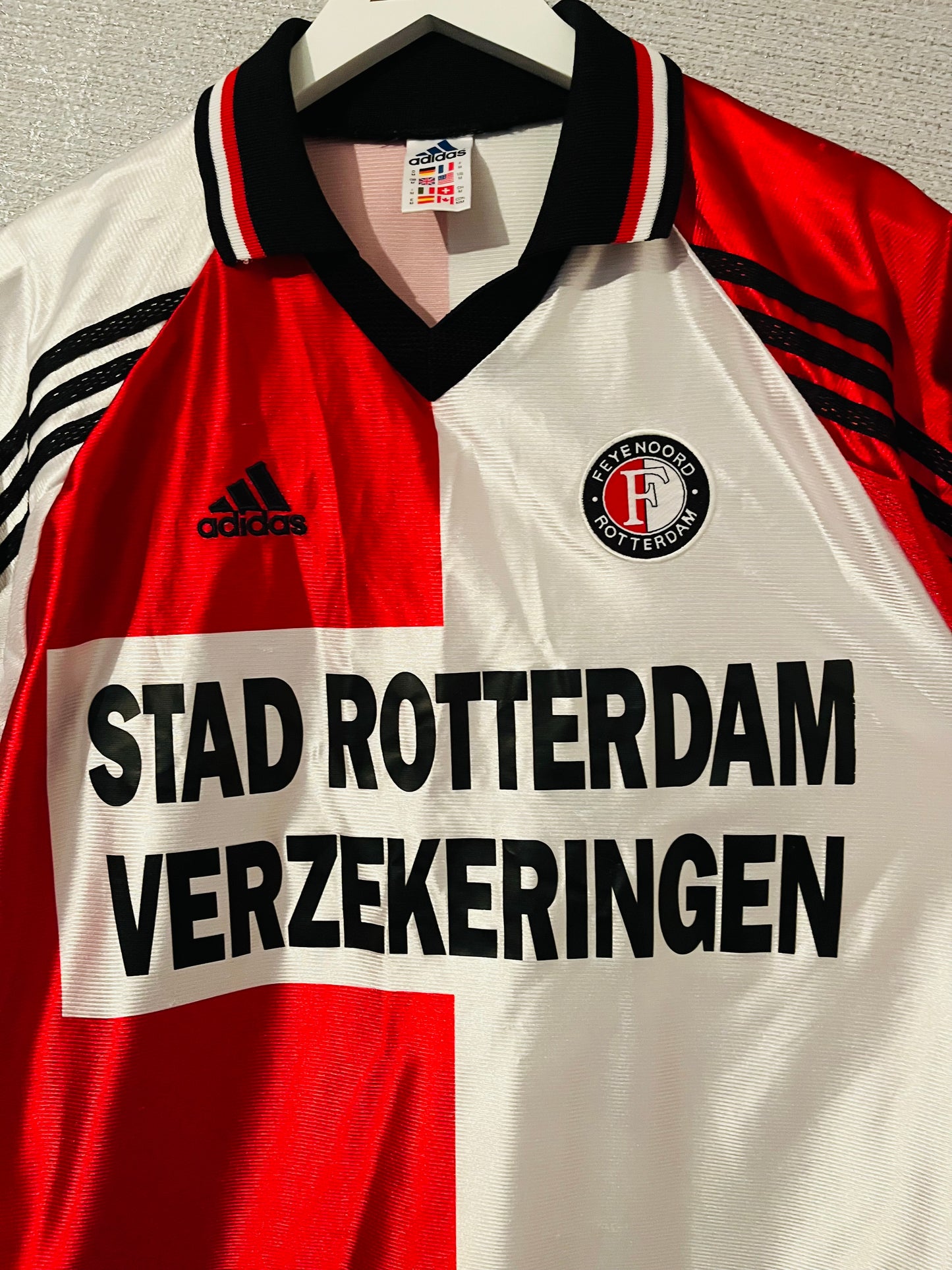 Feyenoord home football shirt
1998/99 Tomasson Medium