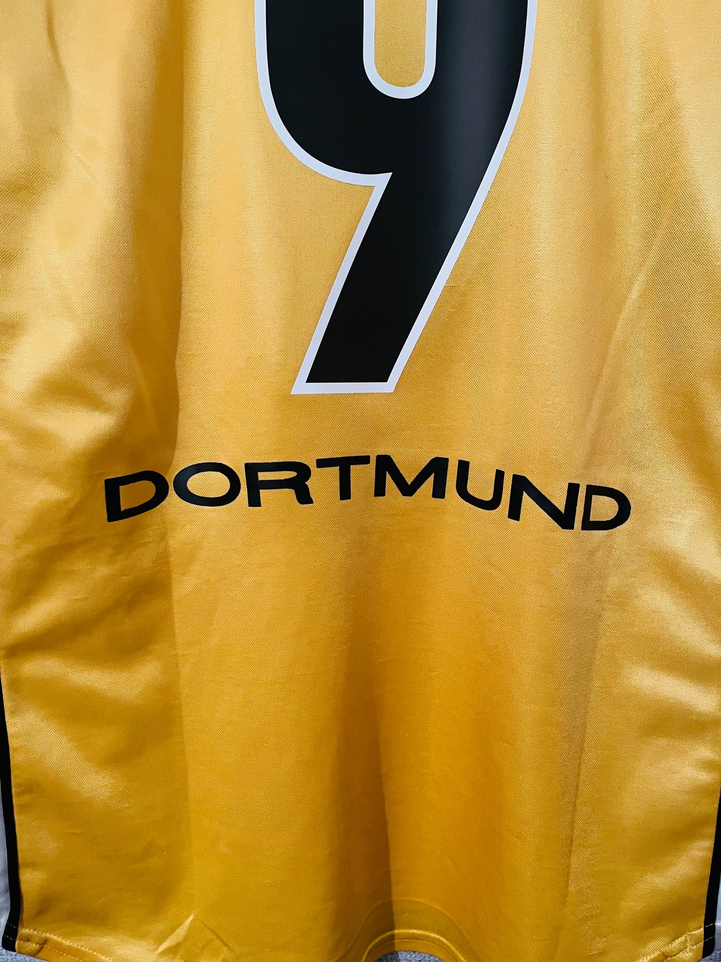 Borussia Dortmund home football shirt 1998/2000 Chapuisat Medium