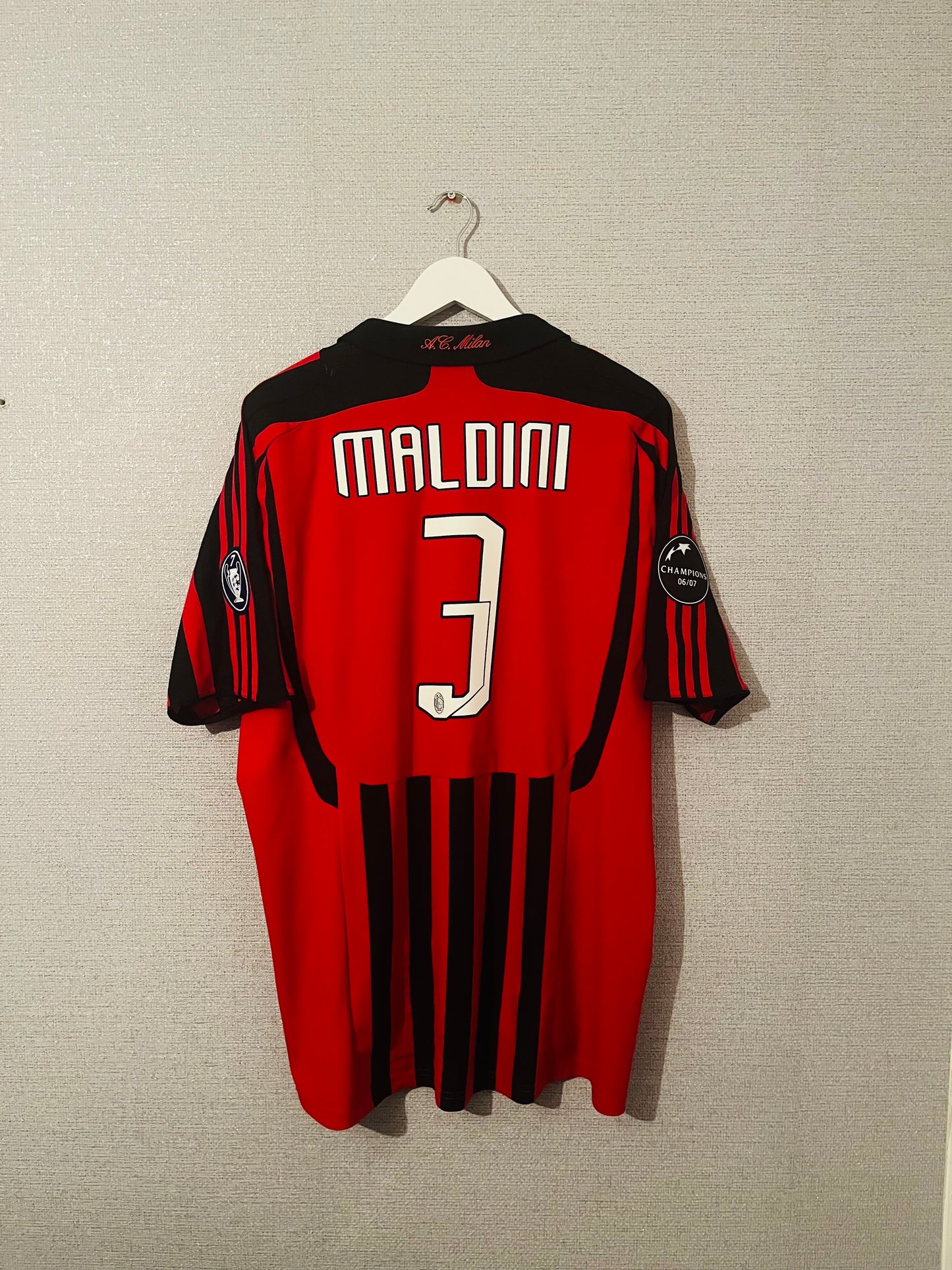 AC Milan home football shirt 2007/08 Maldini XL
