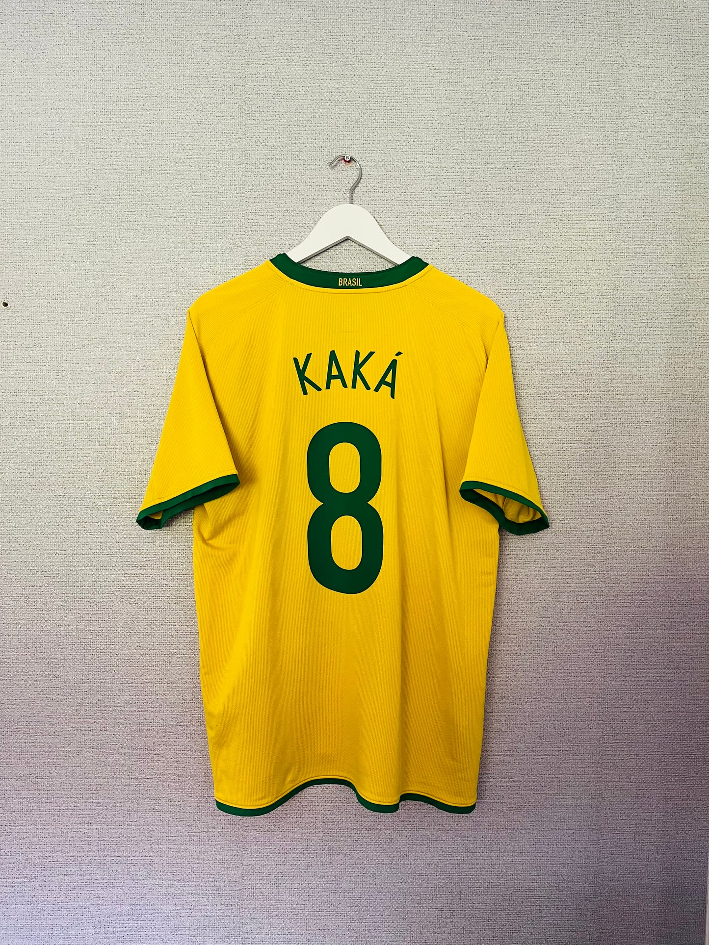 Brazil home football shirt
2008/10 Kaka Large
