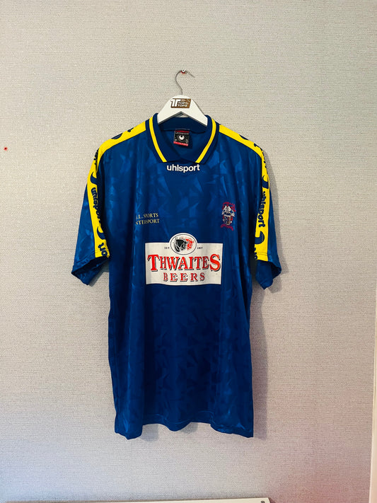 Barrow away football shirt
1998/99 XL