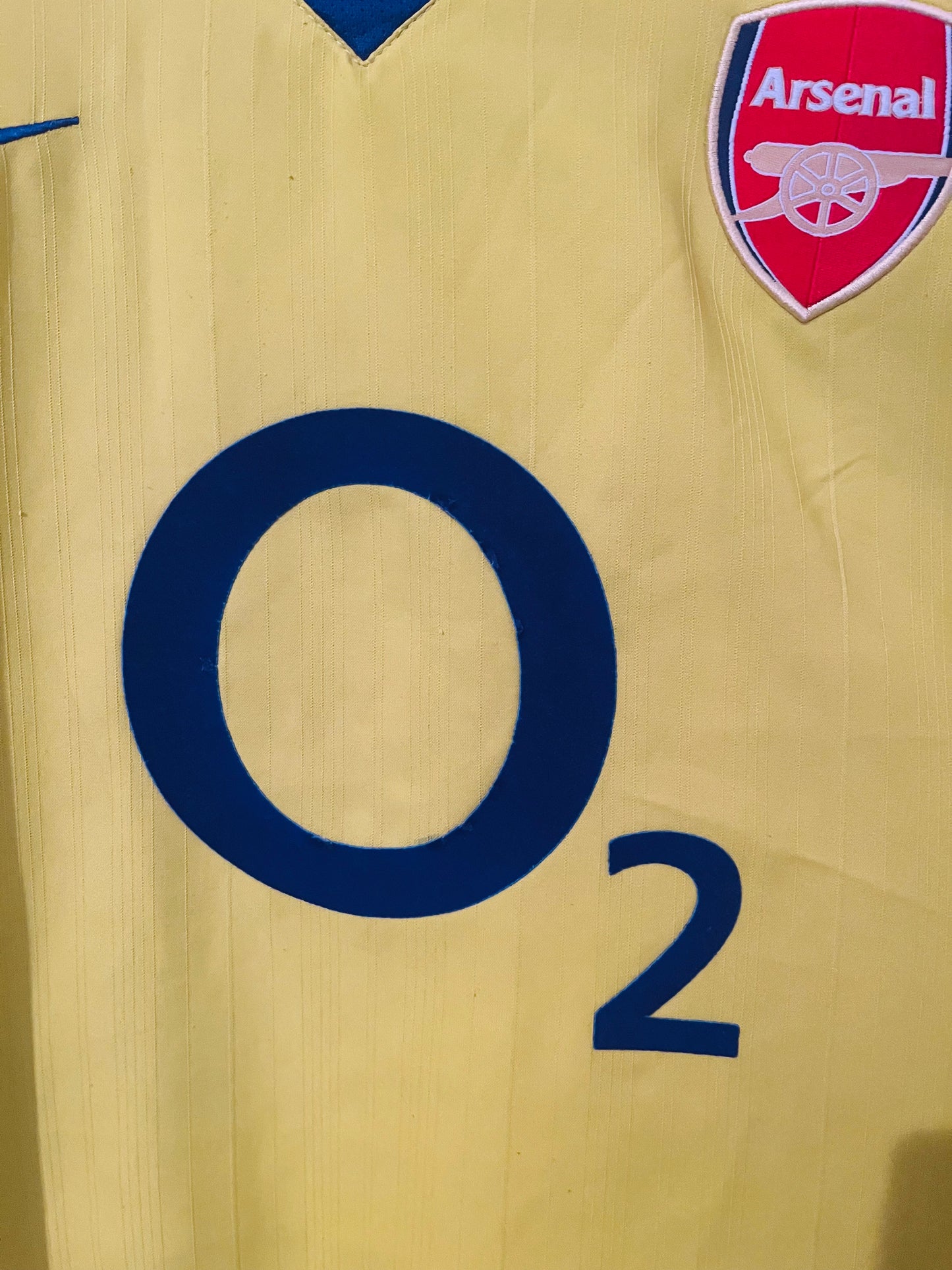 Arsenal away football shirt 2003/04 Henry Large