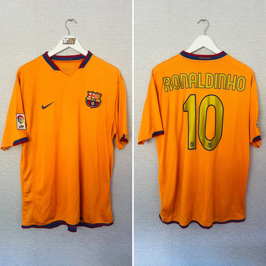 Barcelona away football shirt 2006/08 Ronaldinho XL