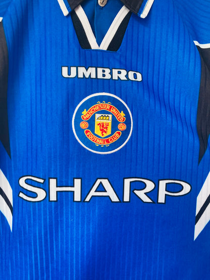 Manchester United third football shirt
1996/97 XL Cantona