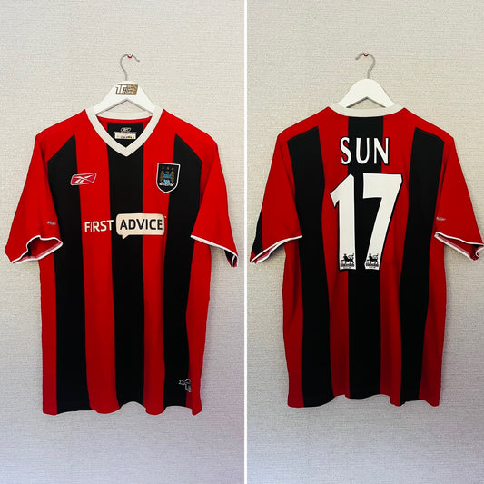 Manchester City away football shirt 2003/04 Sun Jihai Large