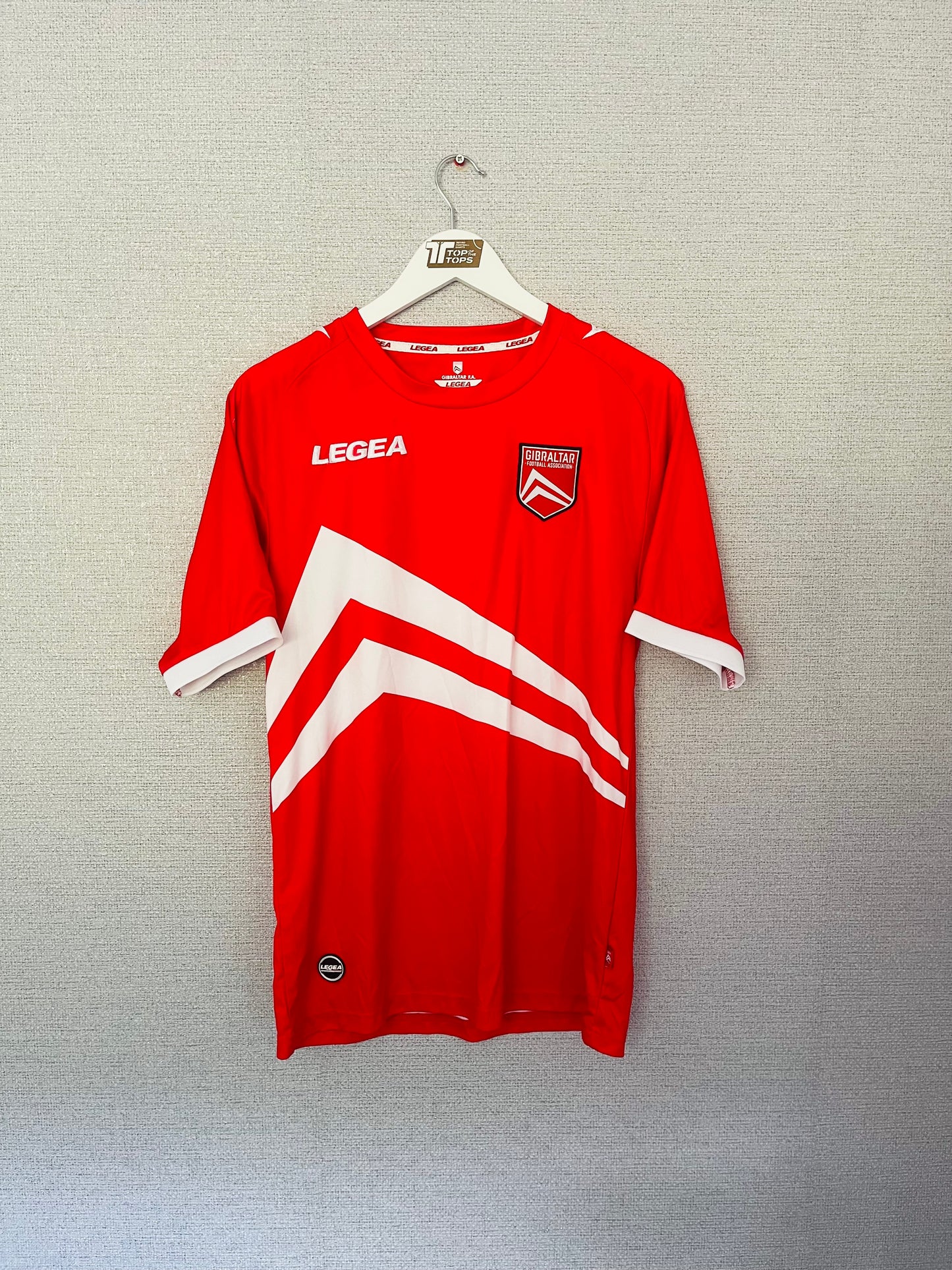 Gibraltar home football shirt 2020/21 Medium